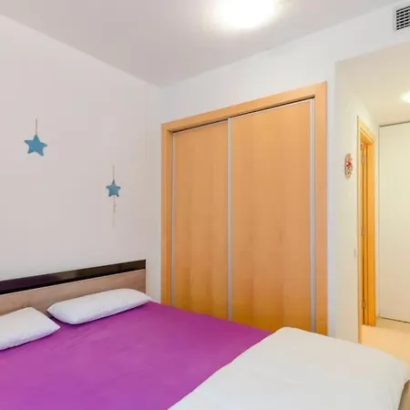 Sa Boadella Con Piscina Y Garaje Close To The Daire