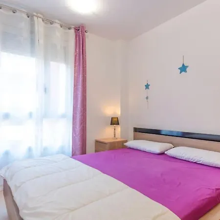 Apartment Sa Boadella Con Piscina Y Garaje Close To The Lloret de Mar