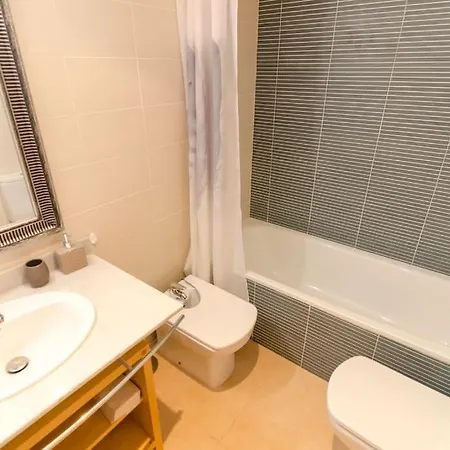 Sa Boadella Con Piscina Y Garaje Close To The * יורט דה מאר