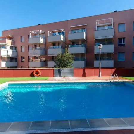 Sa Boadella Con Piscina Y Garaje Close To The Daire *